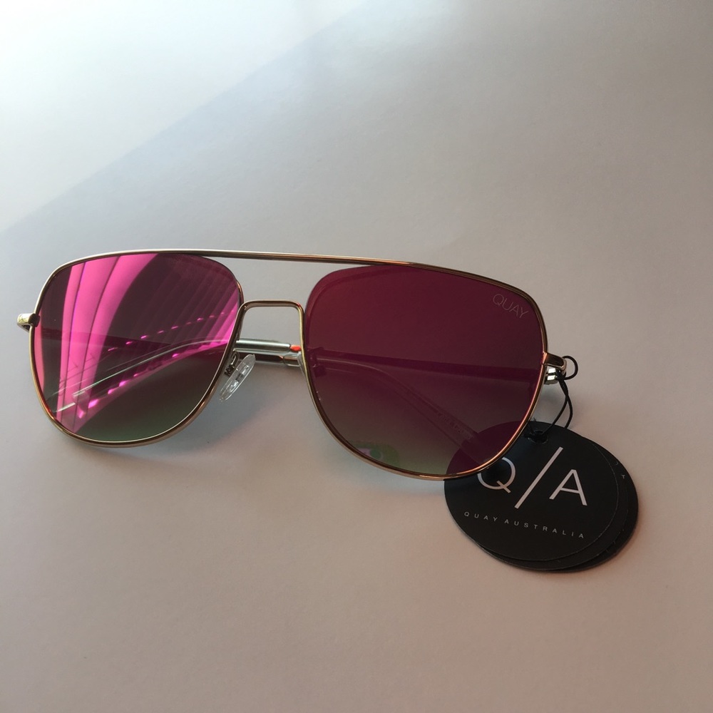 ❌❌SOLS❌❌Quay Australia Running Riot Pink - Picture 5 of 5